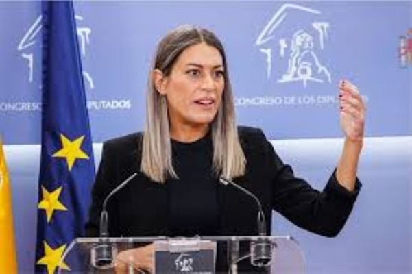 MANOS LIMPIAS denuncia a la Diputada de la Formación polític