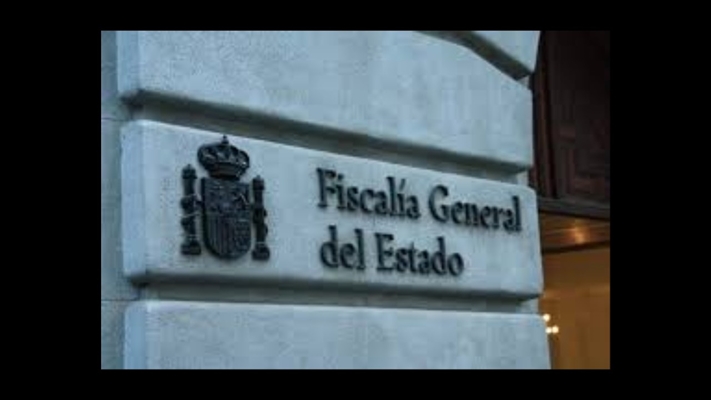 DENUNCIA A PABLO ECHENIQUE