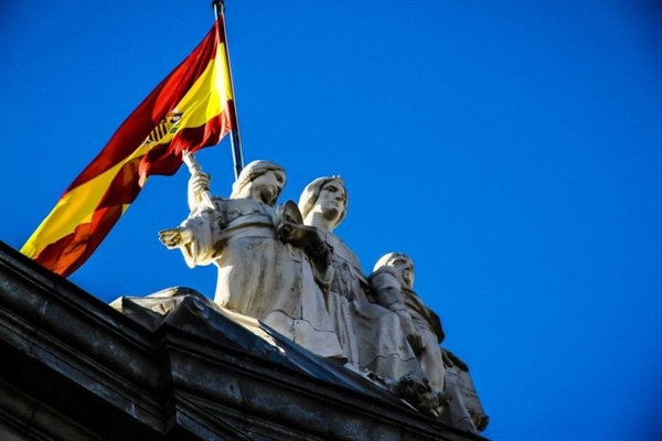 DENUNCIA  ILEGALIZACIÓN CONTRA LA CUP Y LOS CDR